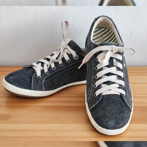 Taos Star Canvas Sneakers: 9, Charcoal Wash, lace-up, gray, STA-12844